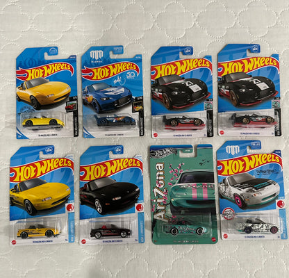 Mazda Miatas set